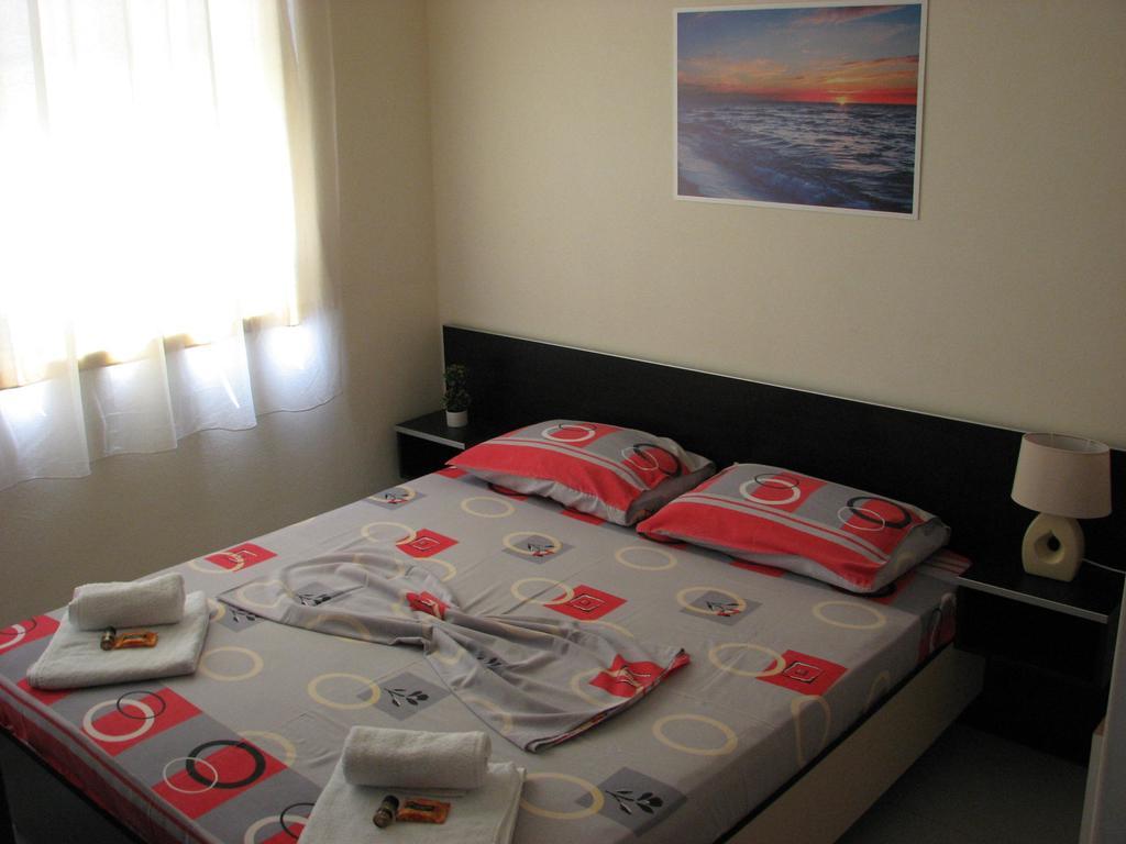 Aparthotel Vila Tufi Velipojë Eksteriør billede