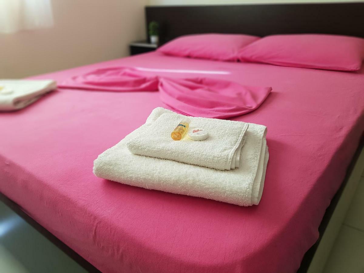 Aparthotel Vila Tufi Velipojë Eksteriør billede